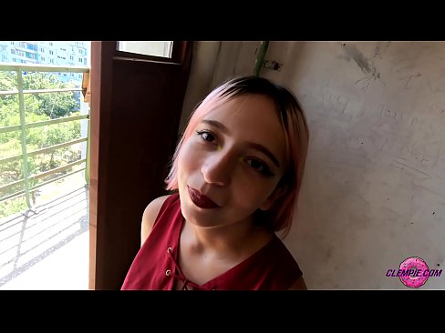 ❤️ סענסואַל תּלמיד סאַקס אַ פרעמדער אין די אָוטבאַקק - מיט זיין פּנים ️ האָמעמאַדע פּאָרן ביי אונדז ❤